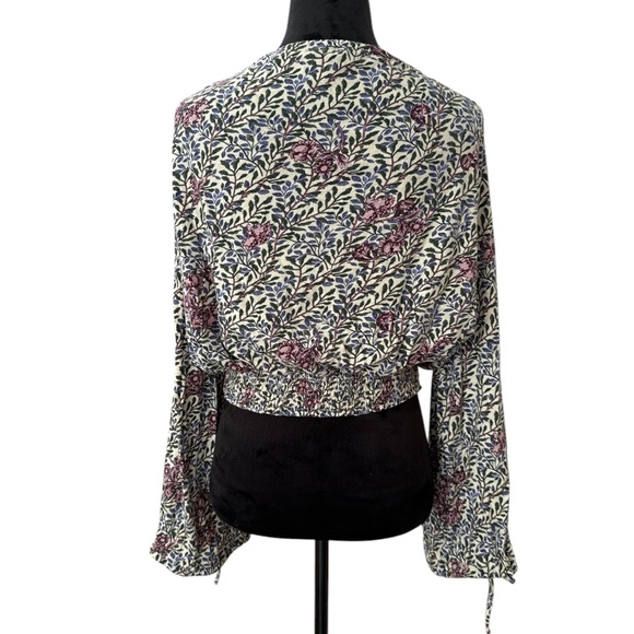 Lucky Brand Floral Peasant Blouse w/ Bell Sleeves Boho Chic CottageCore Top sz L - Picture 4 of 12